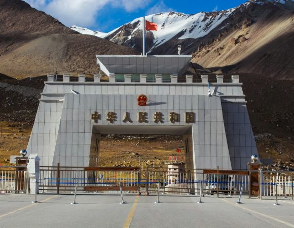 Khunjerab Pass: A Gateway to the China Border